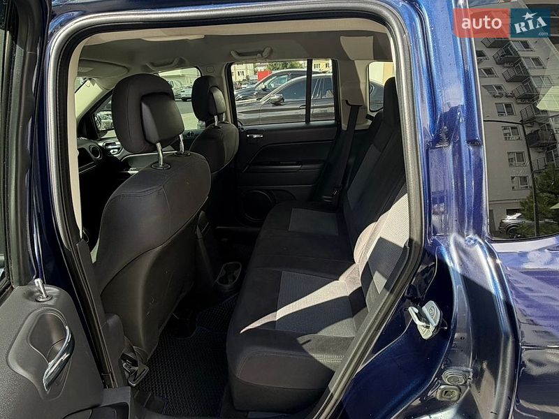 Внедорожник / Кроссовер Jeep Compass 2013 в Днепре