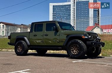 Пікап Jeep Gladiator 2024 в Києві