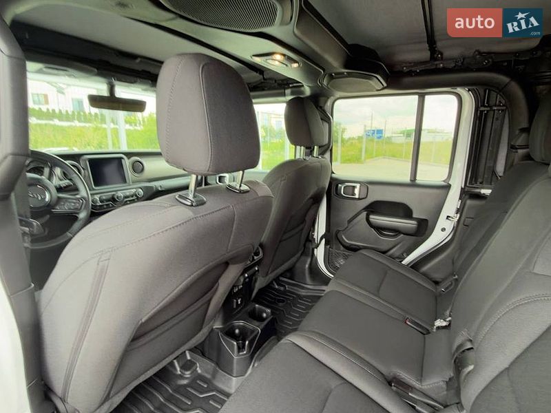 Пікап Jeep Gladiator 2021 в Львові фото 10 Пікап Jeep Gladiator 2021 в Львові