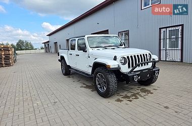 Пікап Jeep Gladiator 2021 в Березному