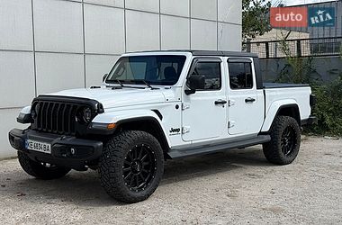 Пікап Jeep Gladiator 2023 в Дніпрі