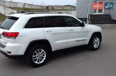 Jeep Grand Cherokee LAREDO 2016