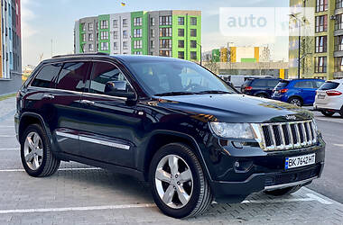 Jeep Grand Cherokee  2011