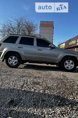 Jeep Grand Cherokee  2005