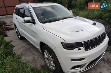 Jeep Grand Cherokee  2019