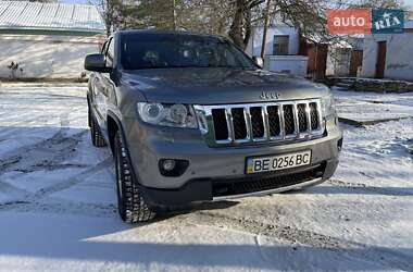 Jeep Grand Cherokee  2011