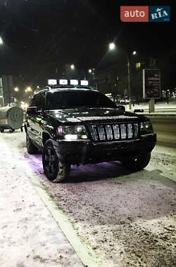 Jeep Grand Cherokee  2003