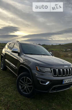 Jeep Grand Cherokee  2016