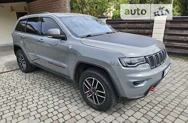 Jeep Grand Cherokee  2020