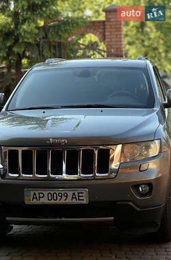 Jeep Grand Cherokee  2011