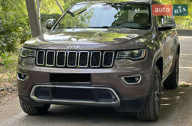 Jeep Grand Cherokee  2018