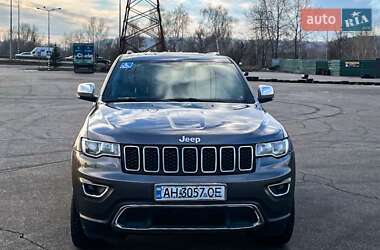 Jeep Grand Cherokee  2016