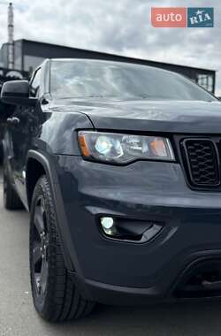 Jeep Grand Cherokee  2018