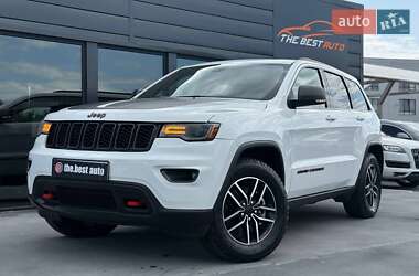 Jeep Grand Cherokee  2021