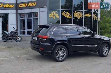 Jeep Grand Cherokee  2021