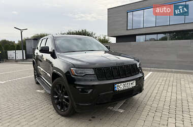 Jeep Grand Cherokee  2017