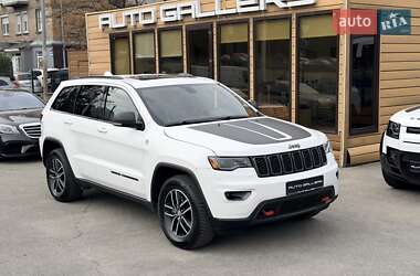 Jeep Grand Cherokee  2018