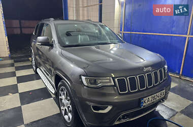 Jeep Grand Cherokee  2021