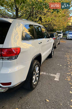 Jeep Grand Cherokee  2016