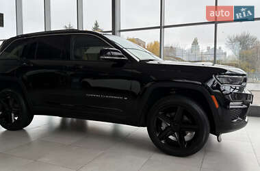 Jeep Grand Cherokee  2022