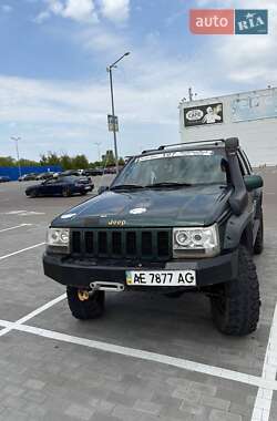 Jeep Grand Cherokee  1996