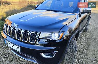 Jeep Grand Cherokee  2021