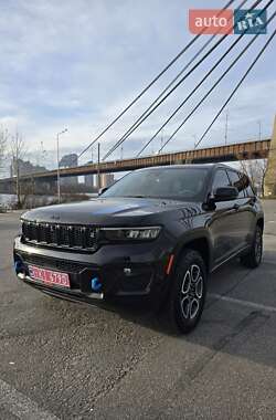 Jeep Grand Cherokee  2022