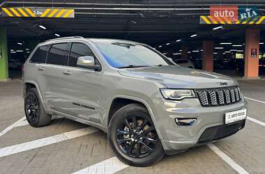 Jeep Grand Cherokee  2021