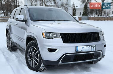 Jeep Grand Cherokee  2021