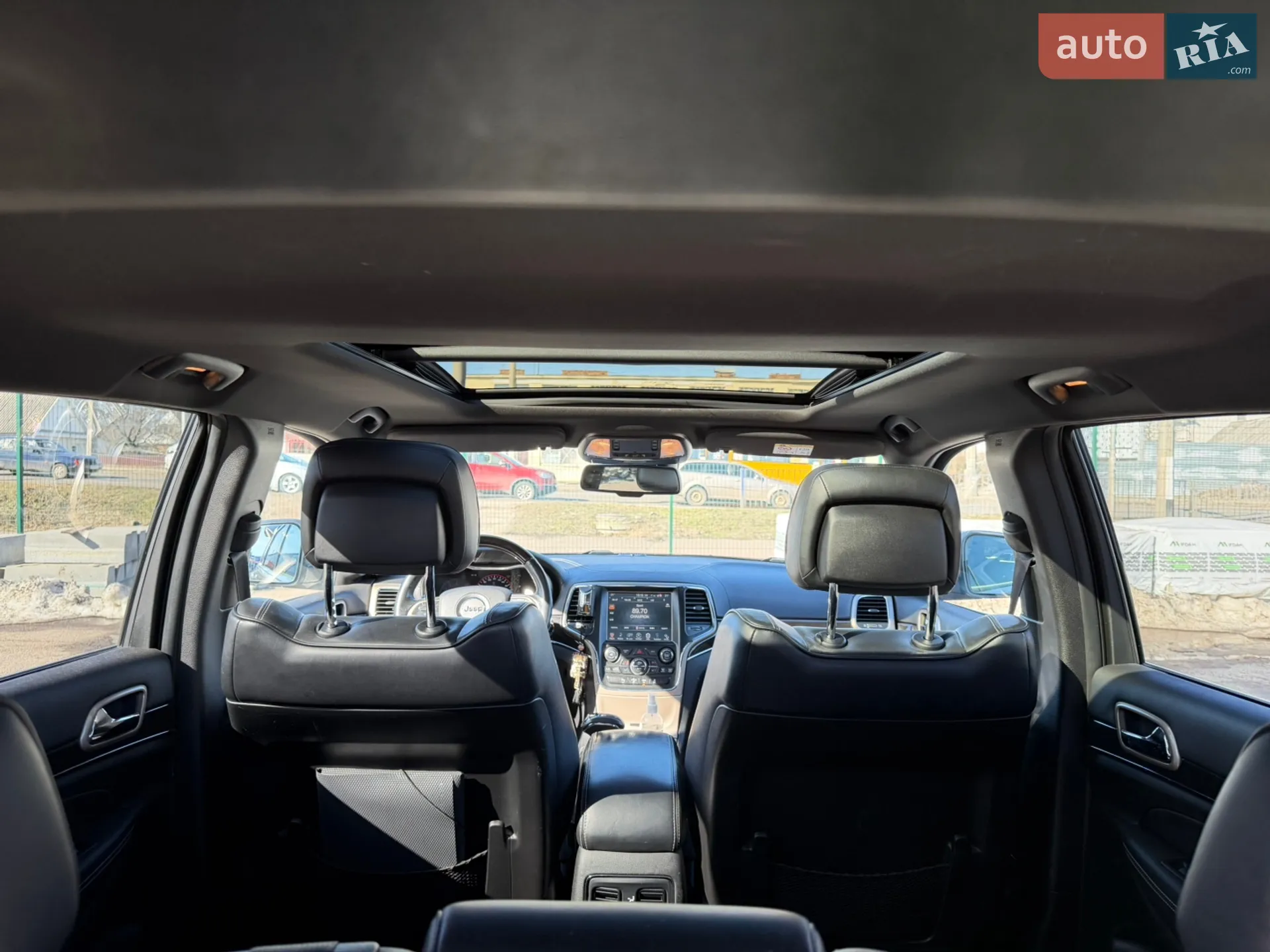 Jeep Grand Cherokee 2014 VIN 1C4RJFCM2EC338513 фото оголошення 11 з 17