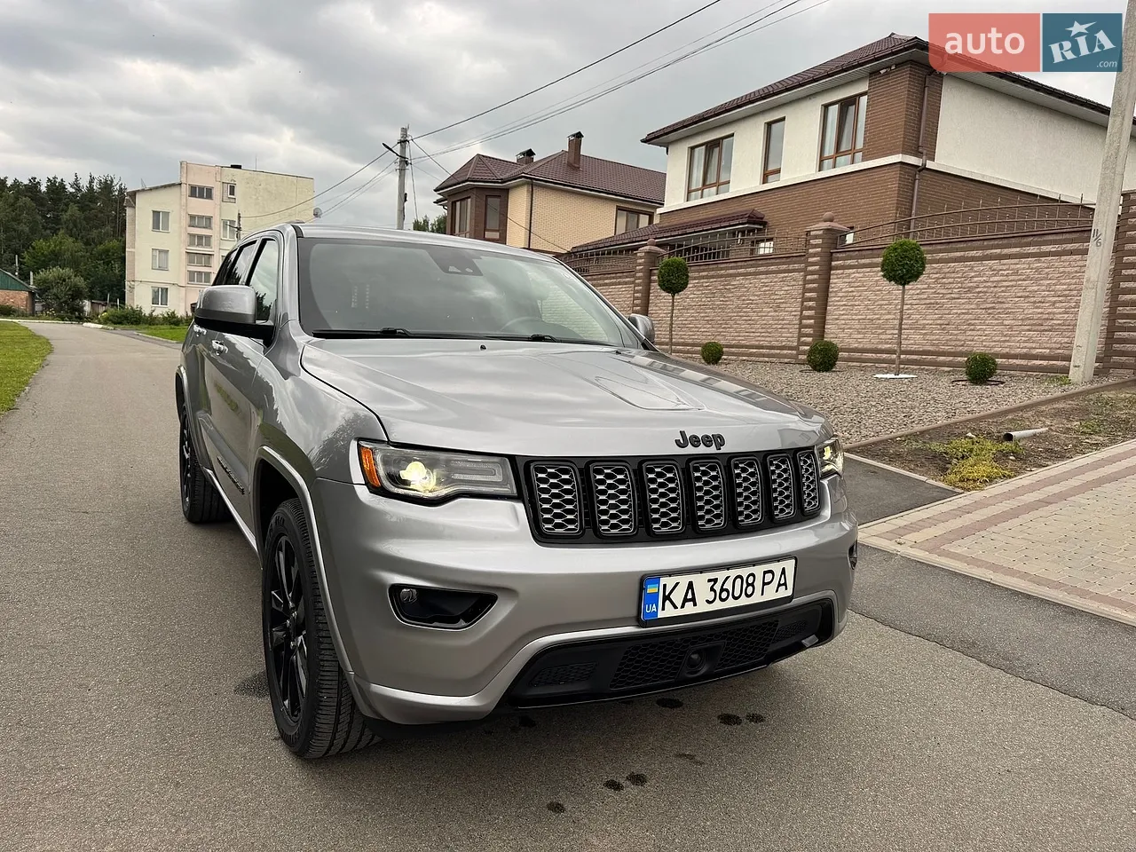2020 Jeep Grand Cherokee - мініатюра 4