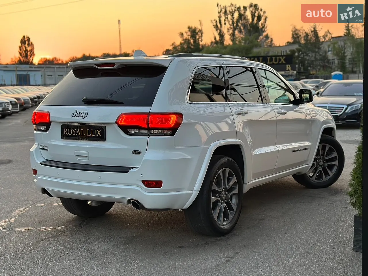 2018 Jeep Grand Cherokee - мініатюра 2