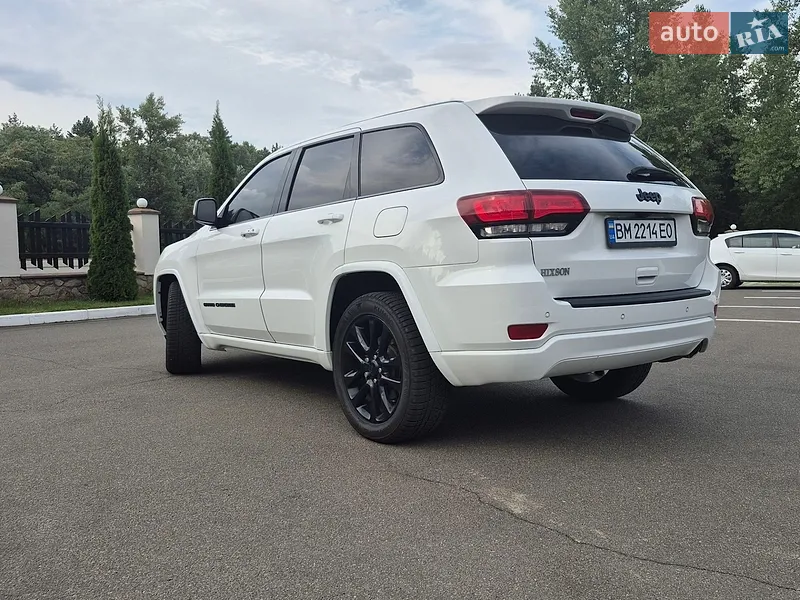 Jeep Grand Cherokee