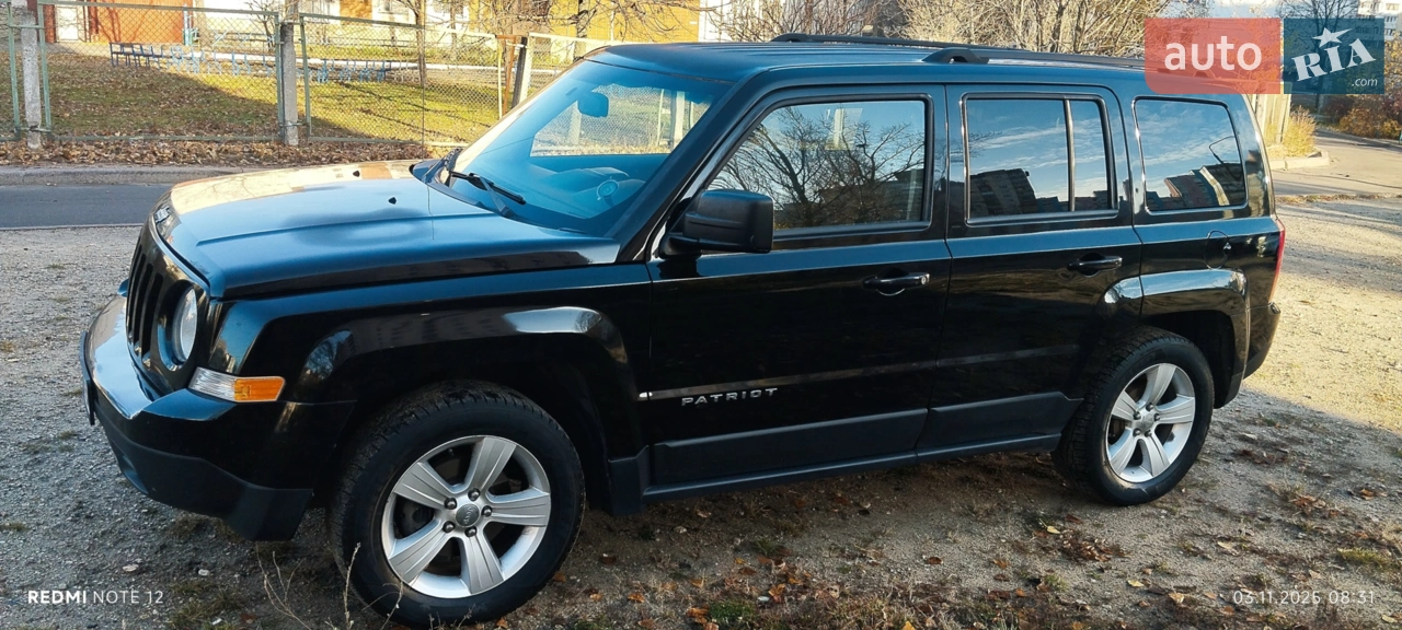 2016 Jeep Liberty (Patriot) - мініатюра 3