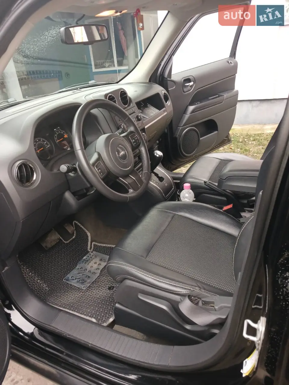 2016 Jeep Liberty (Patriot) - мініатюра 3