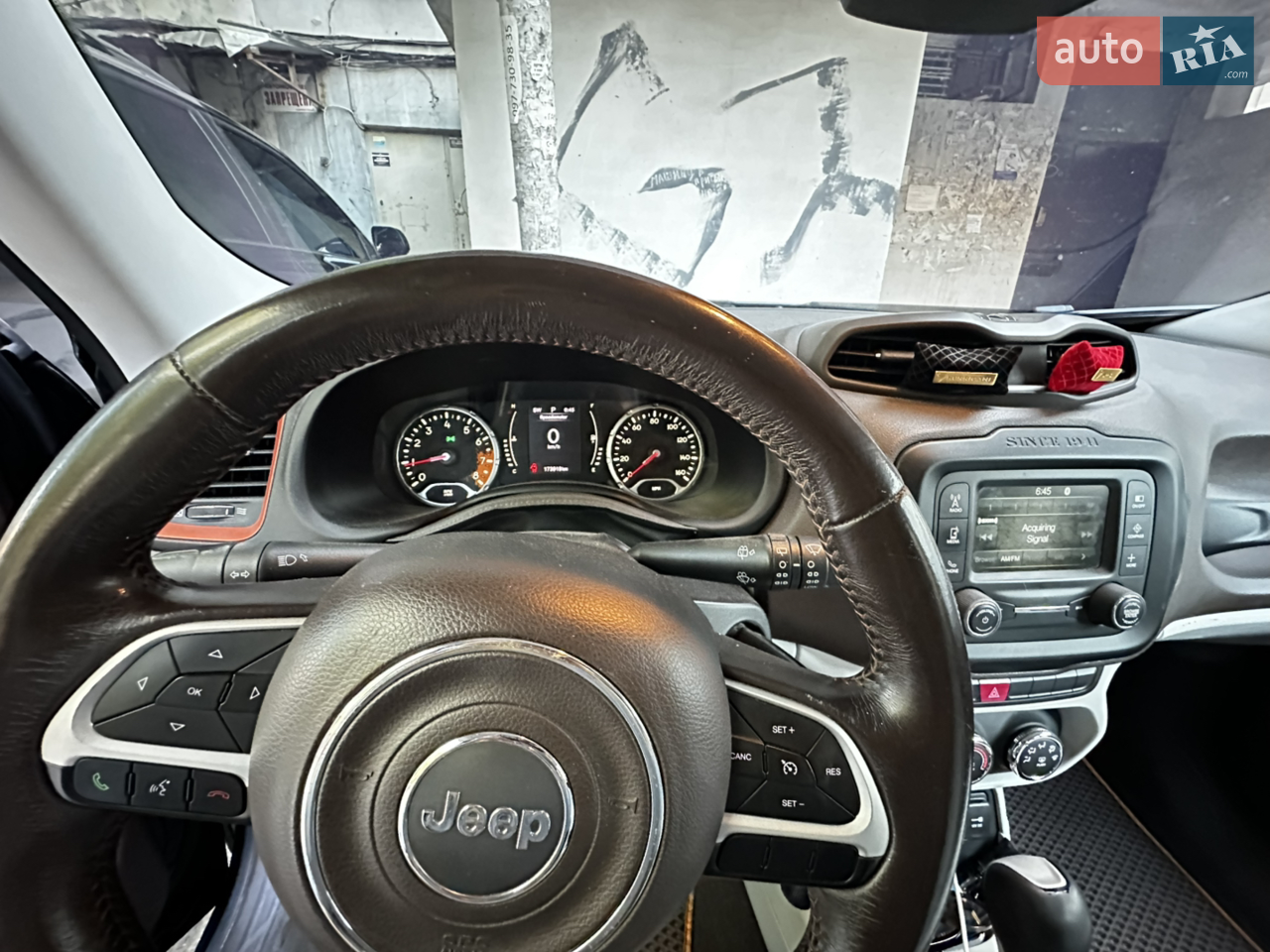 2015 Jeep Renegade - мініатюра 3