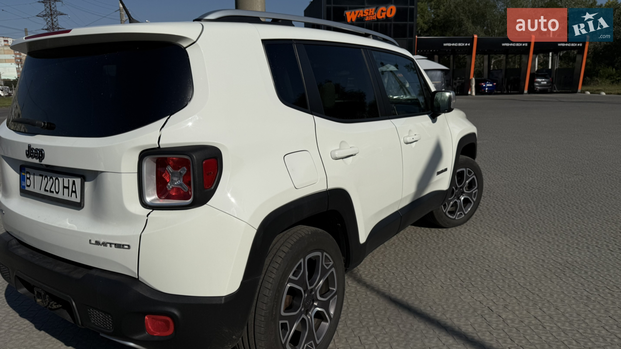 2015 Jeep Renegade - мініатюра 3