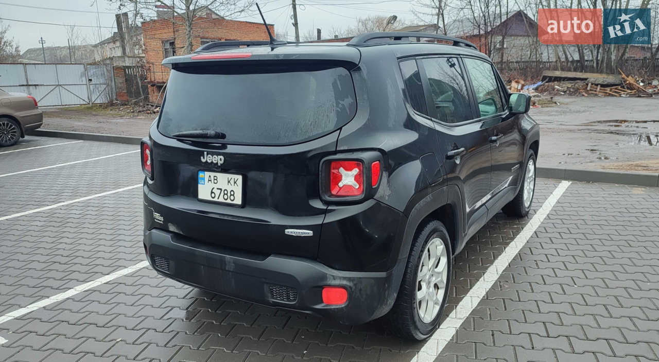 2016 Jeep Renegade - мініатюра 5