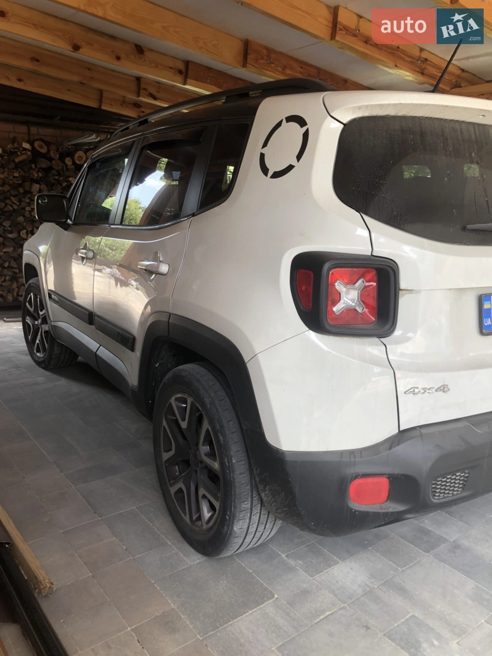 2016 Jeep Renegade - мініатюра 4