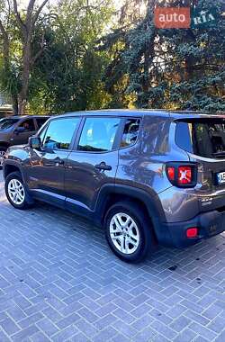 Jeep Renegade  2017