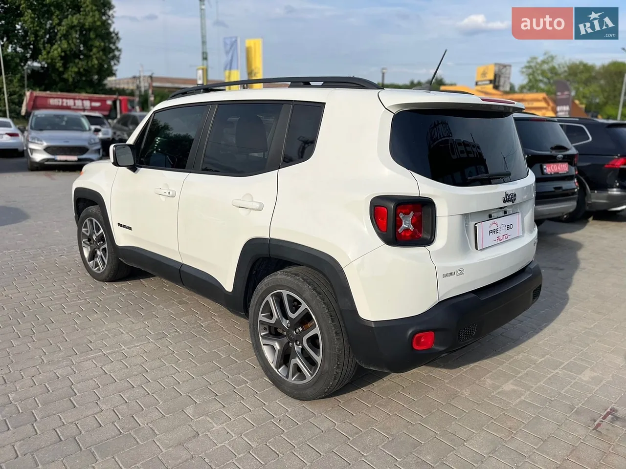 2017 Jeep Renegade - мініатюра 4
