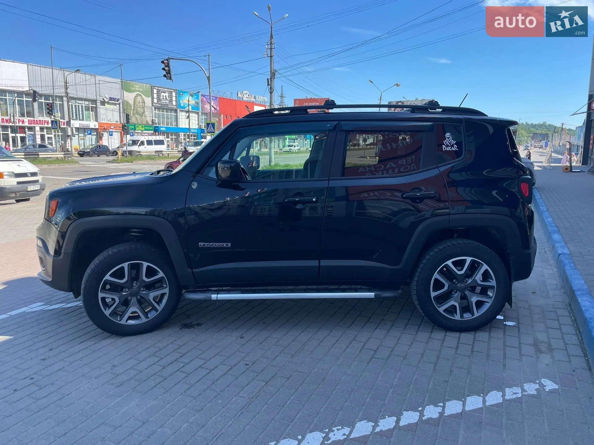Jeep Renegade 2015 VIN ZACCJBBT9GPC52816 фото оголошення 6 з 17