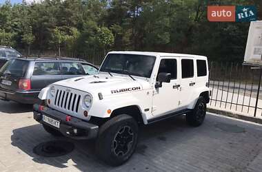 Jeep Wrangler Rubikon 2013