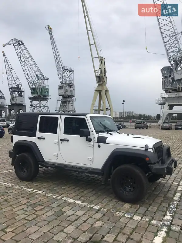 Jeep Wrangler 2016