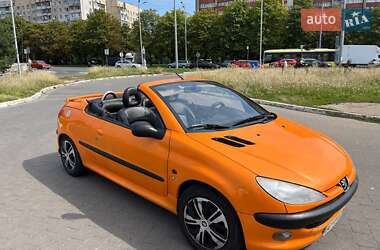 Характеристики Peugeot 206 Кабріолет