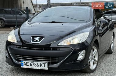 Характеристики Peugeot 308 Кабріолет