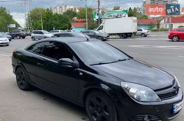 Характеристики Opel Astra Кабріолет
