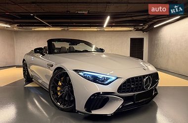 Характеристики Mercedes-Benz SL-Class Кабріолет
