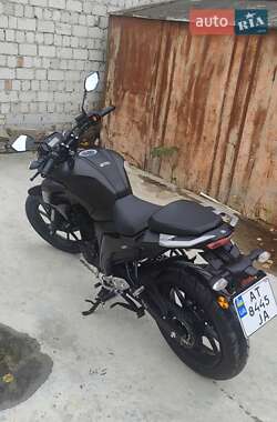 Ціни Yamaha Кафе рейсер