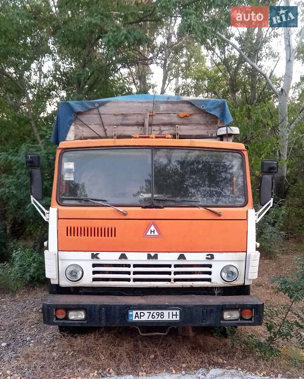 КамАЗ 5230
